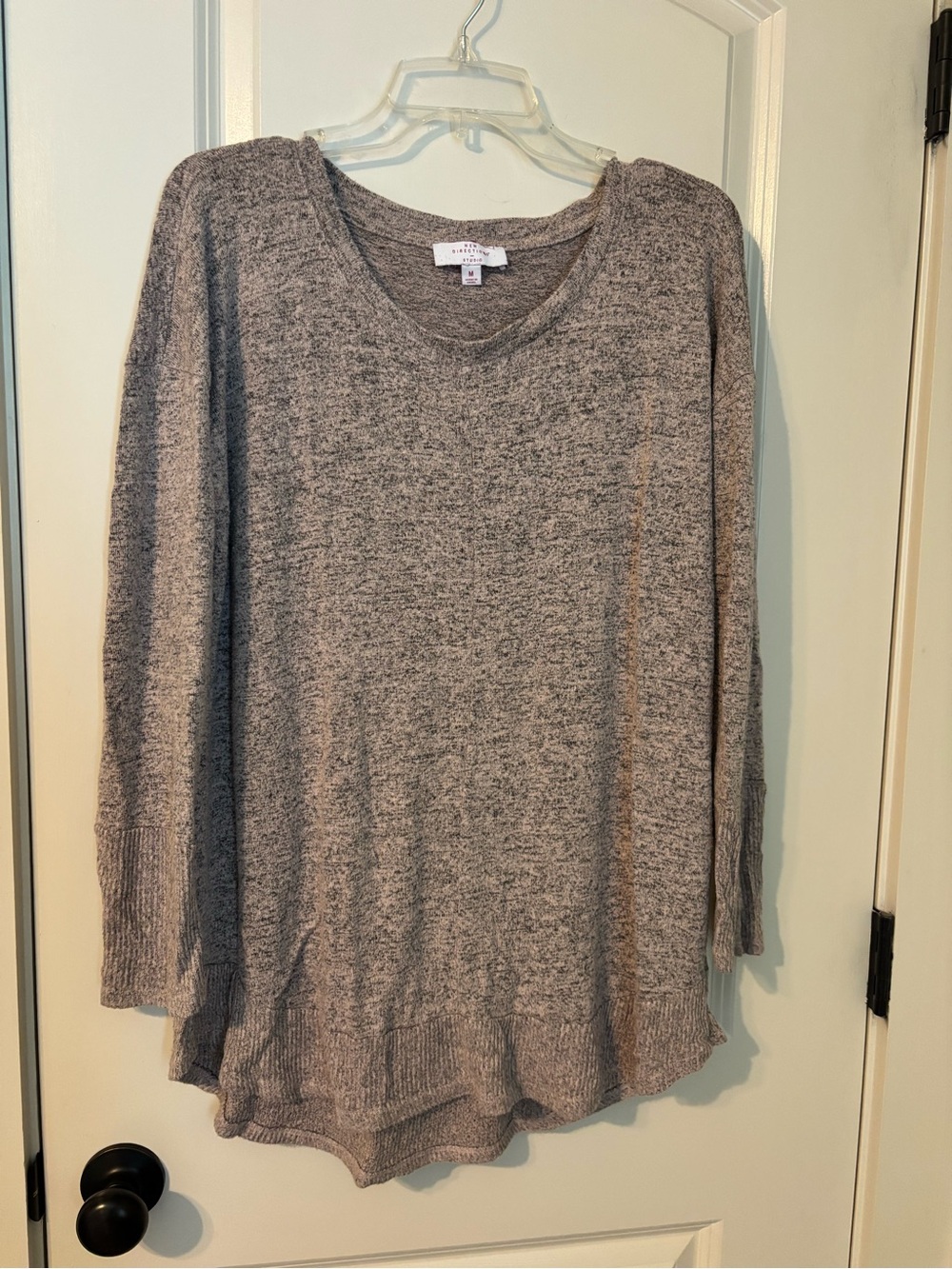 new directions Gray Beige Heathered Scoop Neck Lightweight Tunic Sweater